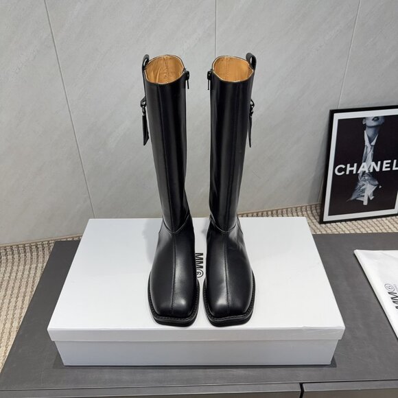 Maison Martin Margiela Shoes - Maison Margiela's new black winter and autumn boots